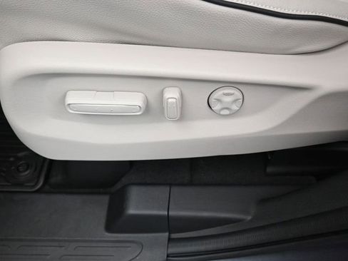 New 2026 Honda Odyssey Touring image 28