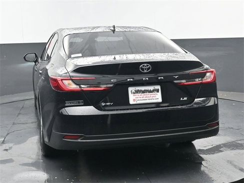 New 2026 Toyota Camry LE image 18