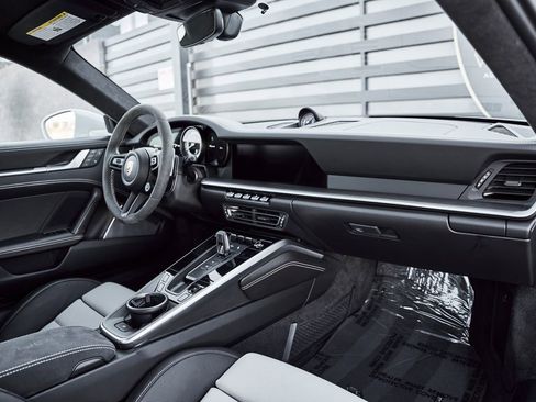 Used 2023 Porsche 911 Turbo S image 36