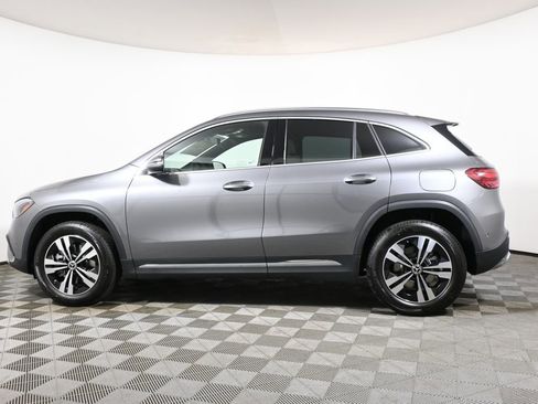 New 2026 Mercedes-Benz GLA 250 4MATIC image 2