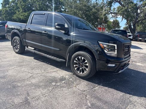 Used 2023 Nissan Titan PRO-4X w/ Pro-4x Convenience Package AWD/4WD image 1