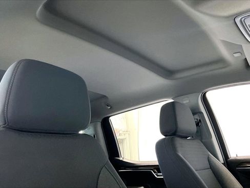 Used 2024 Chevrolet Silverado 1500 LT image 27