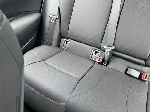 Used 2025 Toyota Corolla LE FWD image 34