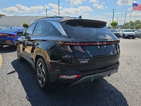 Used 2022 Hyundai Tucson Limited FWD image 3