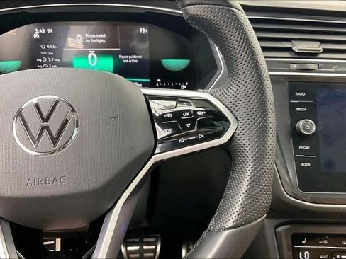 Used 2023 Volkswagen Tiguan SE R-Line AWD/4WD image 24