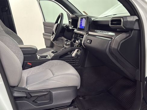 Certified 2024 Toyota Tacoma SR5 image 18