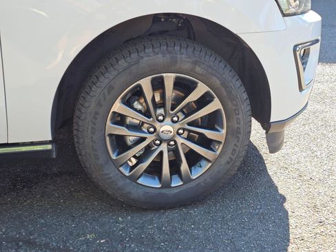 Used 2020 Ford Expedition Max Limited AWD/4WD image 9