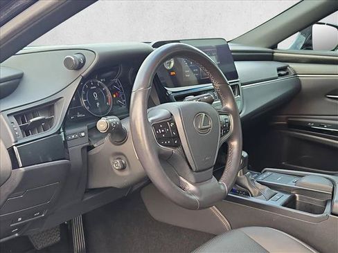 Used 2022 Lexus ES 350 w/ Premium Package FWD image 10