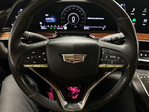 Used 2023 Cadillac Escalade ESV Luxury RWD image 33