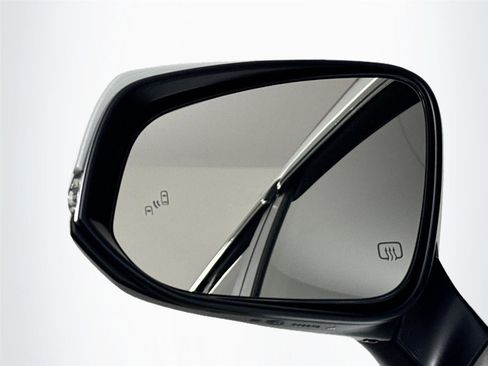 Certified 2024 Toyota Corolla Cross AWD Hybrid w/ Convenience Package image 5