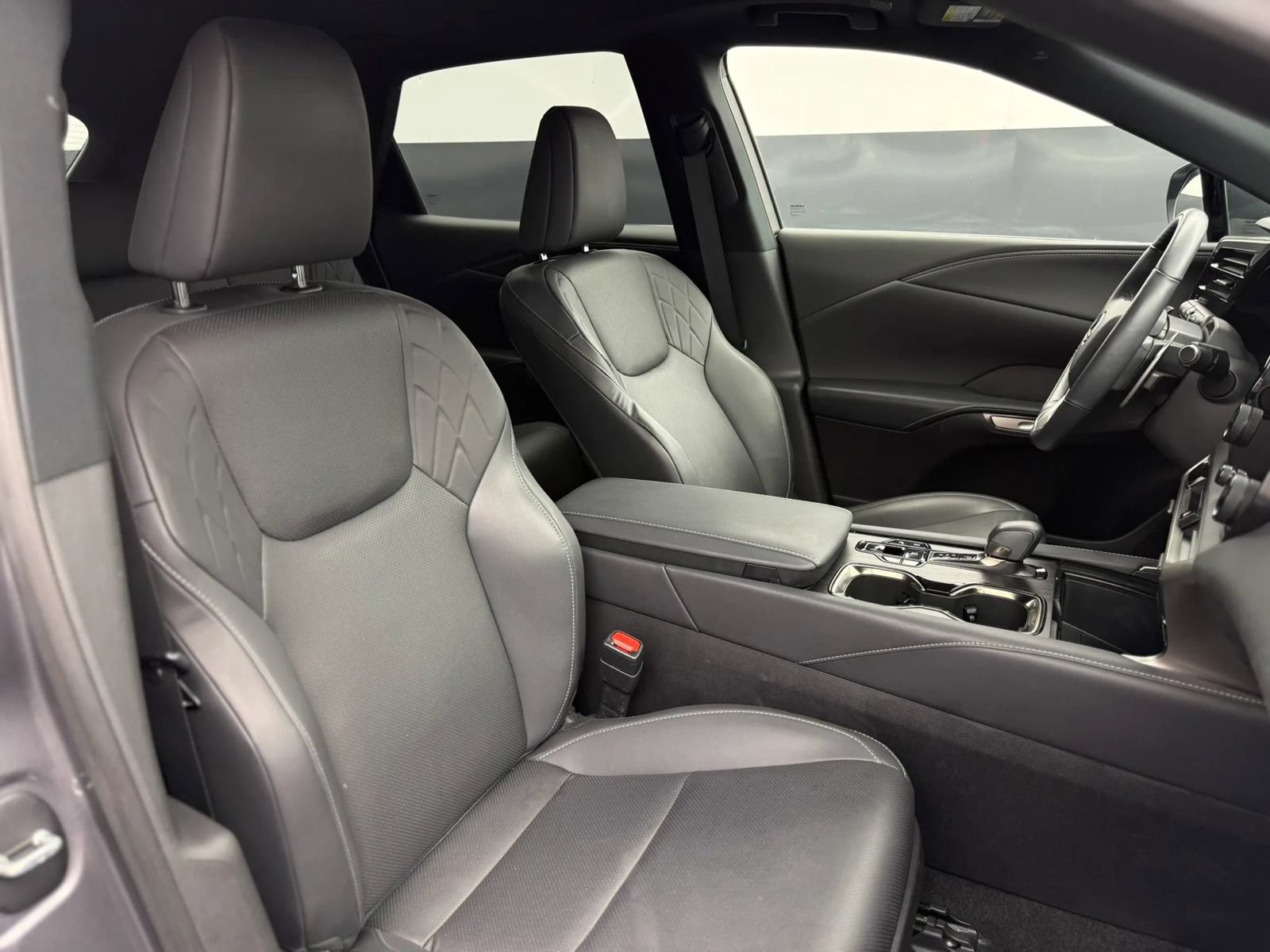 Used 2023 Lexus RX 350 Premium w/ Accessory Package AWD/4WD image 21