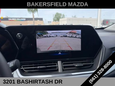 Used 2025 Chevrolet Trax LT FWD image 20