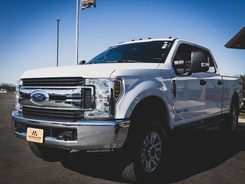 Used 2019 Ford F250 XLT image 17