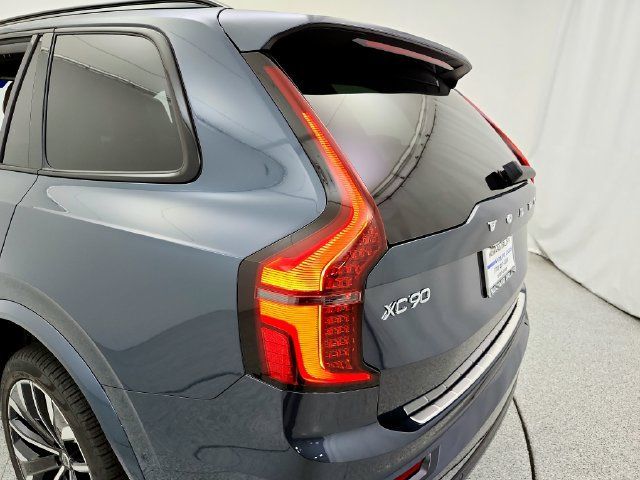 New 2027 Volvo XC90 B6 Ultra AWD/4WD image 32
