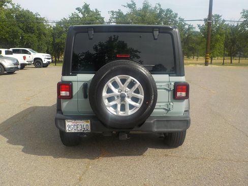 Used 2023 Jeep Wrangler Sport image 4
