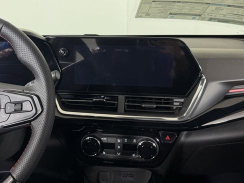 New 2026 Chevrolet Trax RS w/ Sunroof Package image 12