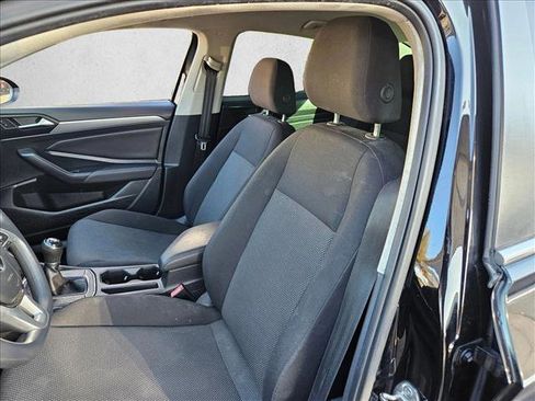 Used 2021 Volkswagen Jetta S w/ Driver Assistance Package image 17