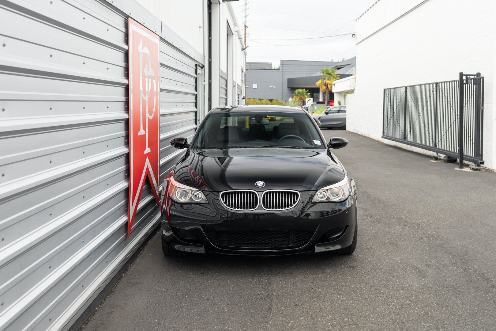 Used 2006 BMW M5 RWD image 23