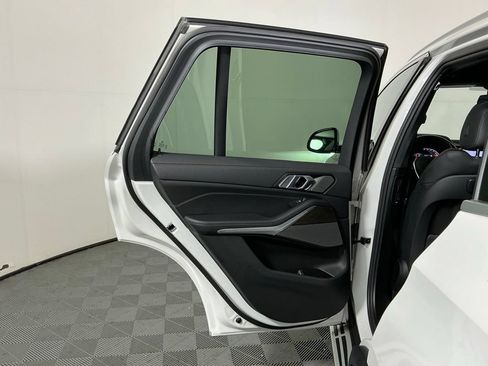 Used 2023 BMW X5 sDrive40i w/ Premium Package RWD image 24