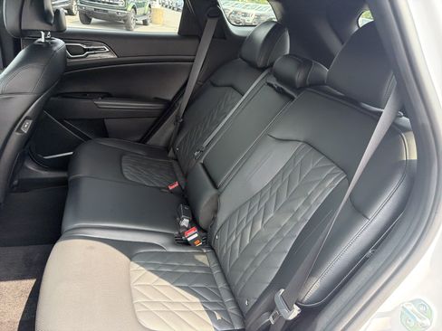 Used 2023 Kia Sportage X-Line w/ X-Line Premium Package AWD/4WD image 17