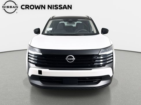 New 2026 Nissan Kicks SV image 2