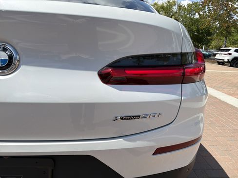 Used 2025 BMW X4 xDrive30i image 38