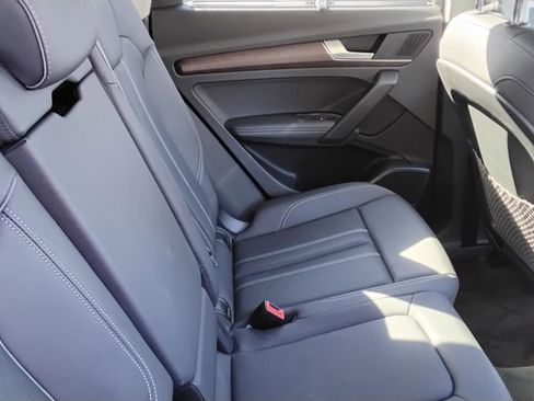 Used 2022 Audi Q5 2.0T Prestige image 25