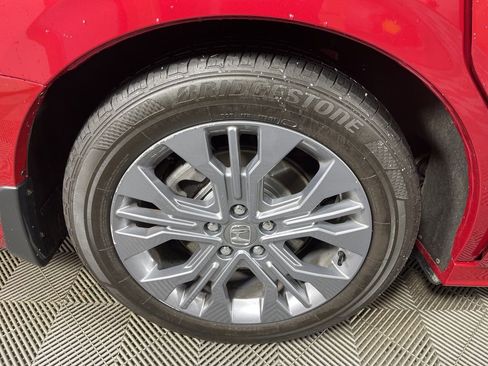 Certified 2025 Honda Odyssey Touring image 21