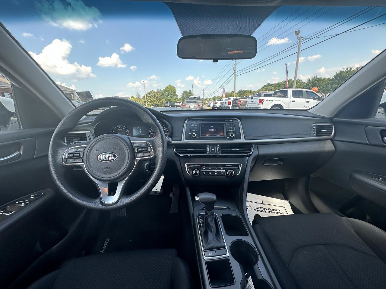 Used 2017 Kia Optima LX FWD image 10