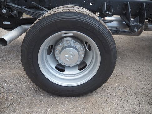 New 2026 RAM 5500 Tradesman w/ Chrome Appearance Group image 6