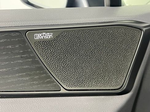 Used 2025 Lexus NX 450h+ AWD w/ Luxury Package image 15