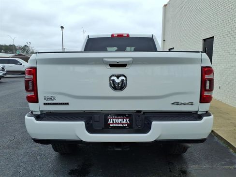 Used 2024 RAM 2500 Big Horn w/ Safety Group image 4