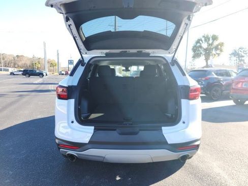 Used 2025 Chevrolet Blazer LT FWD image 20