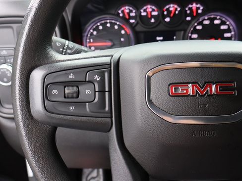 Used 2024 GMC Sierra 2500 Pro w/ Convenience Package image 6