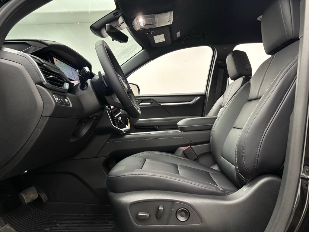 New 2026 GMC Acadia Elevation w/ Elevation Premium Package FWD image 19