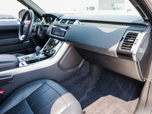 Used 2022 Land Rover Range Rover Sport HSE Silver Edition image 27