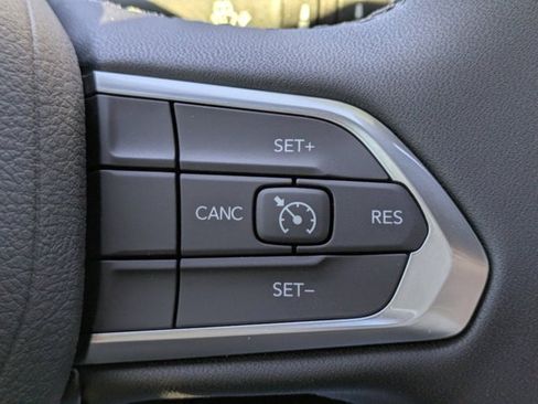 New 2026 Jeep Compass Latitude image 22