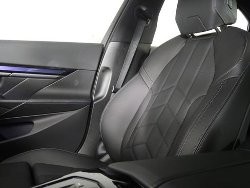 Certified 2024 BMW i5 eDrive40i w/ M Sport Package RWD image 24