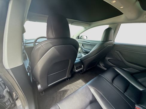 Used 2023 Tesla Model 3 Standard Range RWD image 25