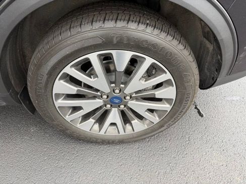 Used 2020 Ford Escape Titanium w/ Titanium Premium Package 2.0 image 26