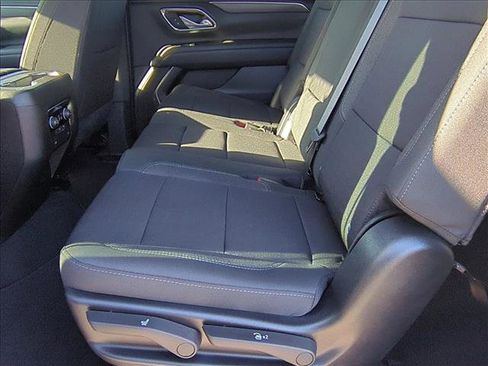 Certified 2024 Chevrolet Suburban LS w/ Max Trailering Package AWD/4WD image 18
