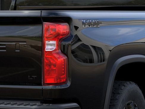 New 2026 Chevrolet Silverado 3500 LT w/ Trail Boss Package AWD/4WD image 11