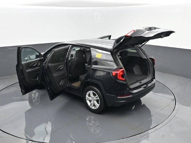 Used 2023 GMC Terrain SLE AWD/4WD image 26