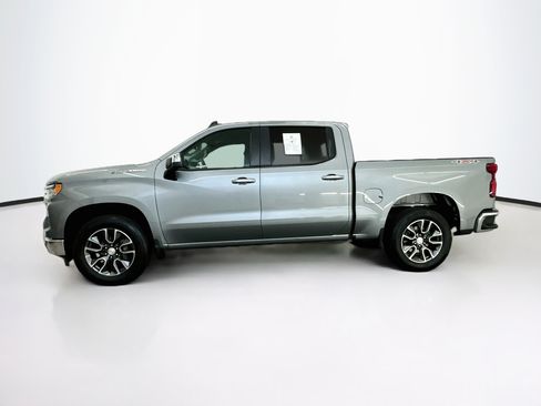 Used 2024 Chevrolet Silverado 1500 LT AWD/4WD image 4