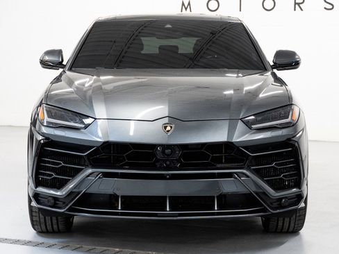 Used 2019 Lamborghini Urus image 3