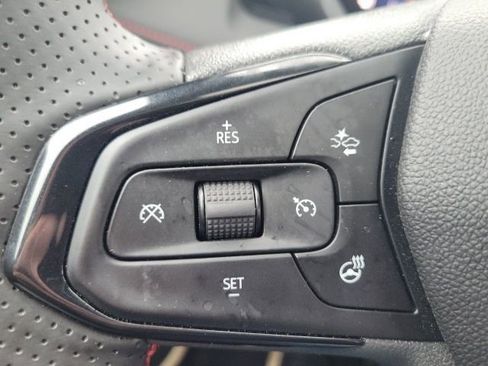 Used 2025 Chevrolet TrailBlazer RS w/ Convenience Package image 36