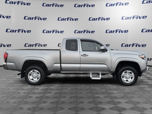 Used 2018 Toyota Tacoma SR5 image 7