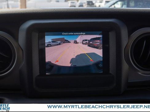 Certified 2023 Jeep Gladiator Sport image 20