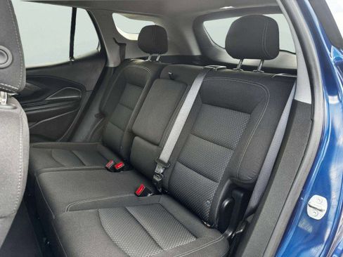 Used 2023 GMC Terrain SLE w/ Driver Convenience Package image 37