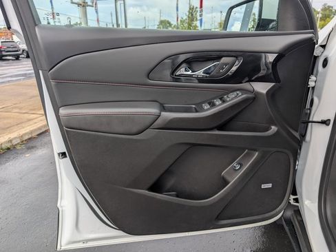 Used 2023 Chevrolet Traverse RS w/ LPO, Floor Liner Package image 9